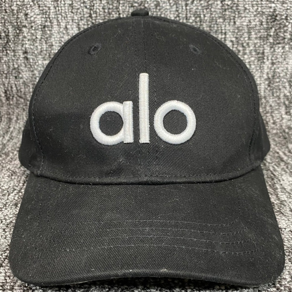 Alo Yoga Off Duty Cap Black White Logo Baseball Hat Adjustable Snapback